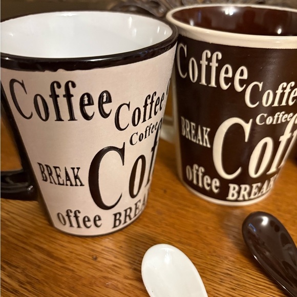 NIB coffee mugs with spoons - Picture 2 of 9